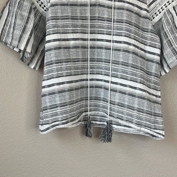 Vince Camuto black and white boho blouse size small - Picture 5 of 6